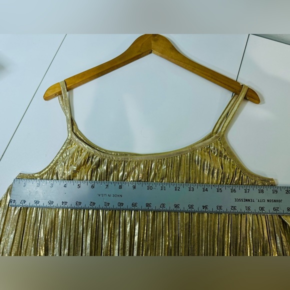 Gold Plisse Strappy V-Neck Tank Glittering Crepe Party Top SZ Medium NEW! - Picture 13 of 15